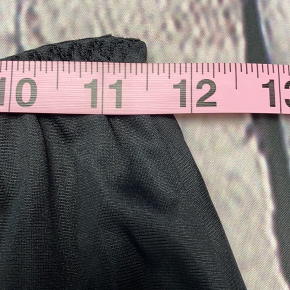 Vanity Fair Black Slip Size: Medium - Picture 7 of 16